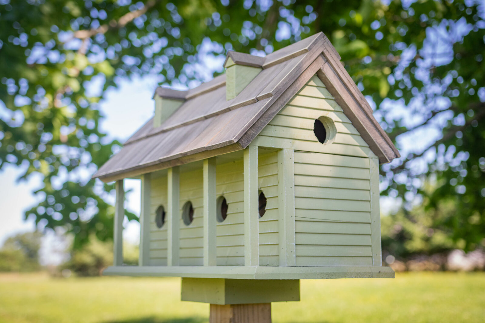 Beautiful Birdhouse Mansion | 2 Color Options